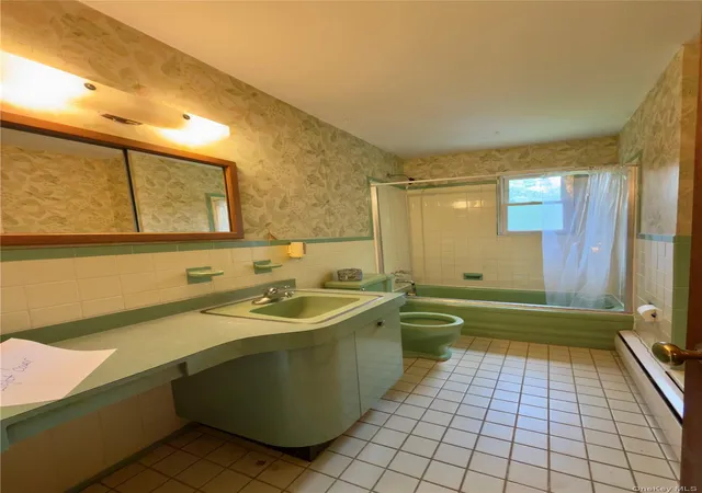 Homes for sale in Hyde Park, NY | 10 Abbie Ln, Hyde Park, NY 12538 | MLS# 1016996