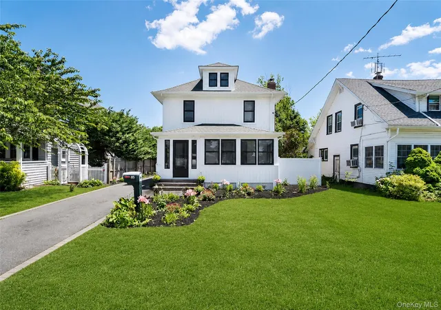 Photo 1 of Sale Pending at 85 Garfield Ave, Islip, NY 11782 | MLS# 1017020 | Listing updated on 2026-07-29