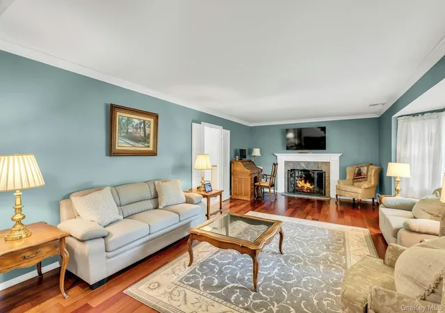 5th image of 23 Bently Ln, Brookhaven, NY 11790 | MLS# 1017039