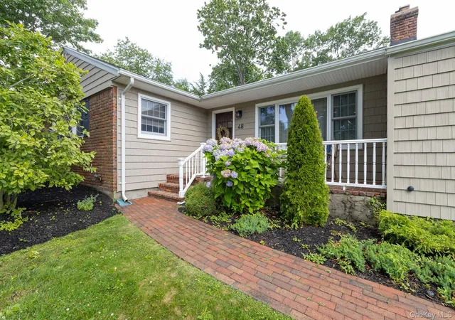 3rd image of 48 William Penn Dr, Brookhaven, NY 11790 | MLS# 1017058