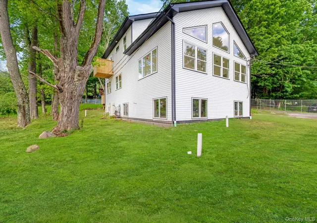 Photo 1 of Single family home for sale at 6306 State Route 42, Fallsburg, NY 12788 | MLS# 1017083 | Listing updated on 2026-08-26