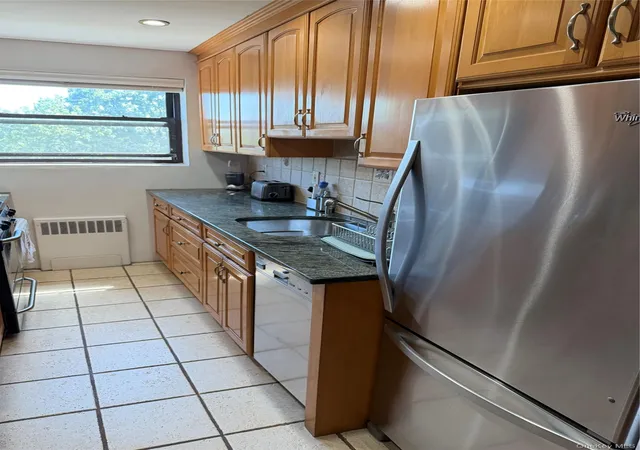 Homes for sale in New Rochelle, NY | 35 Shady Glen Ct #3F, New Rochelle, NY 10805 | MLS# 1017086