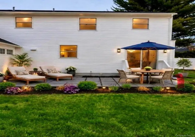 5th image of 119 Catherine St, Huntington, NY 11731 | MLS# 1017094