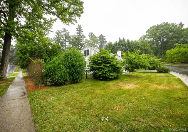 40th image of 46 Barnard Ave, Poughkeepsie, NY 12601 | MLS# 1017098
