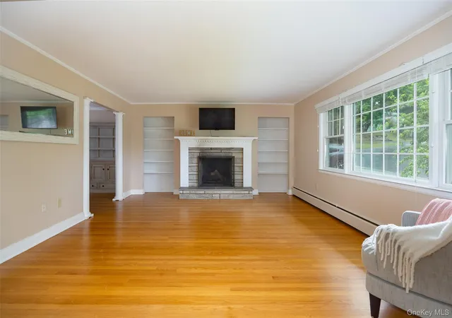 5th image of 46 Barnard Ave, Poughkeepsie, NY 12601 | MLS# 1017098