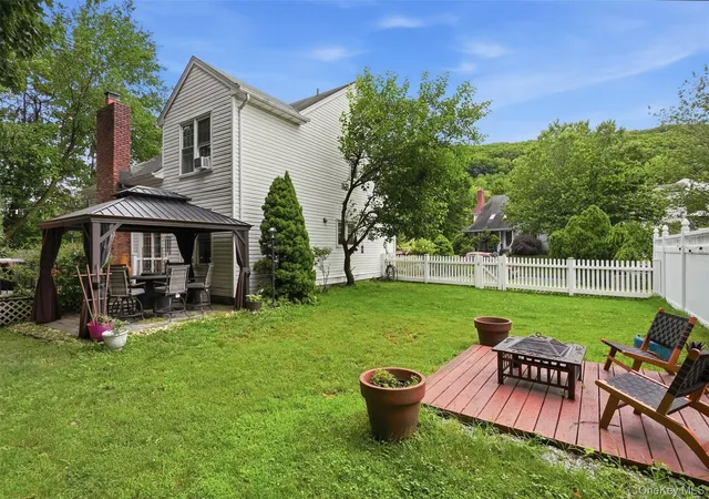 Homes for sale in Haverstraw, NY | 16 Larkin Ln, Haverstraw, NY 10923 | MLS# 1017102