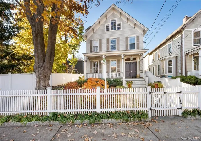 Photo 1 of Sale Pending at 322 N Broadway, Clarkstown, NY 10960 | MLS# 1017104 | Listing updated on 2026-08-01