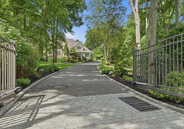 4th image of 14 Woodcock Lane, Setauket, NY 11733 | MLS# 1017106