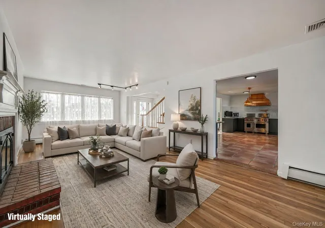 5th image of 204 Bayview Ave, Oyster Bay, NY 11758 | MLS# 1017121