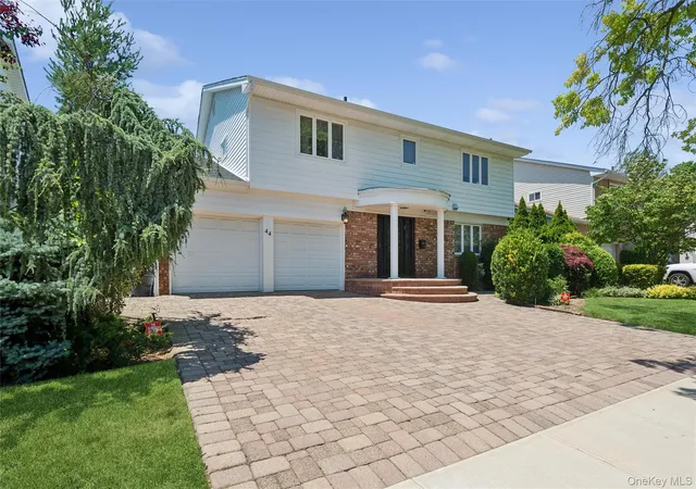 2nd image of 44 Gale Dr, Valley Stream, NY 11581 | MLS# 1017168