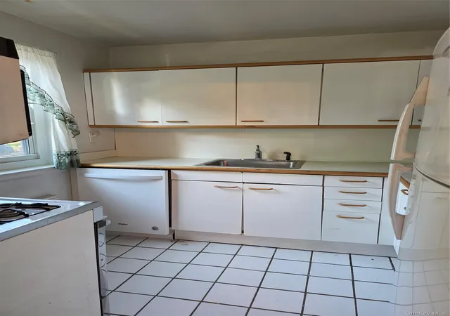 5th image of 152-34 Jewel Ave #B, Flushing, NY 11367 | MLS# 1017170