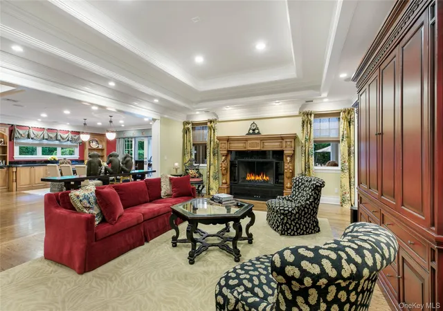 3rd image of 3 Salt Hay Wy, Smithtown, NY 11787 | MLS# 1017188