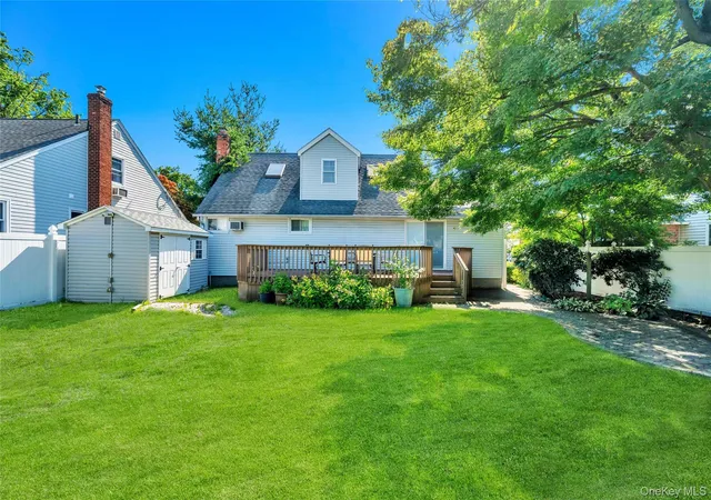 Homes for sale in Oyster Bay, NY | 34 Oak St, Oyster Bay, NY 11801 | MLS# 1017199