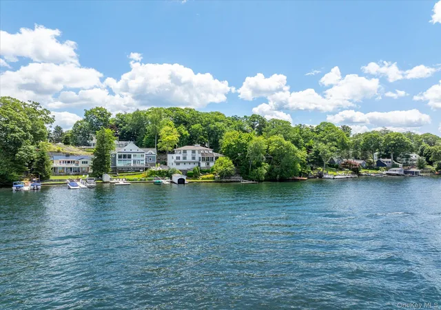 3rd image of 41 Tamarack Rd, Mahopac, NY 10541 | MLS# 1017202