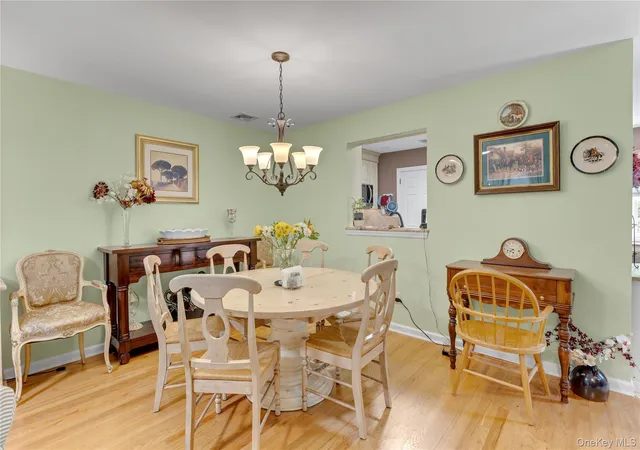 Listing Photo 4 - Condo for sale in building located at 42 Knls Dr, Brookhaven, NY 11790