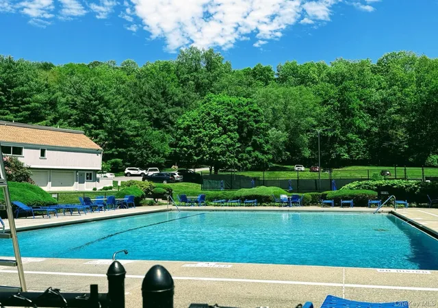 Photo 17 of Sale Pending at 29 Heritage Hills #29D, Somers, NY 10589 | MLS# 1017218 | Listing updated on 2026-08-14