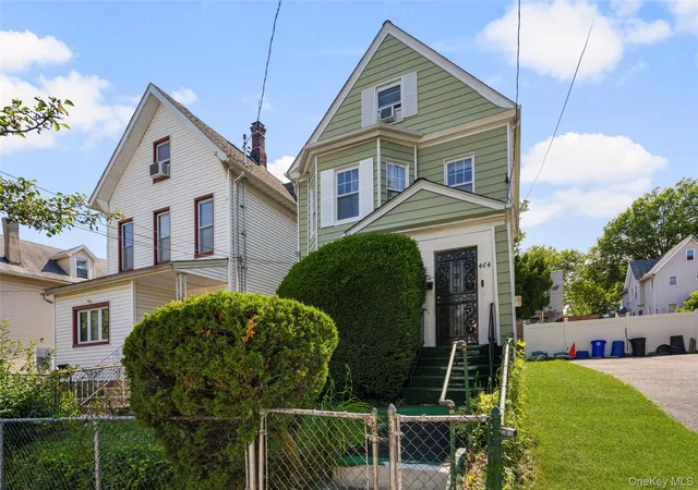 Homes for sale in Mount Vernon, NY | 464 S 2nd Ave, Mount Vernon, NY 10550 | MLS# 1017232