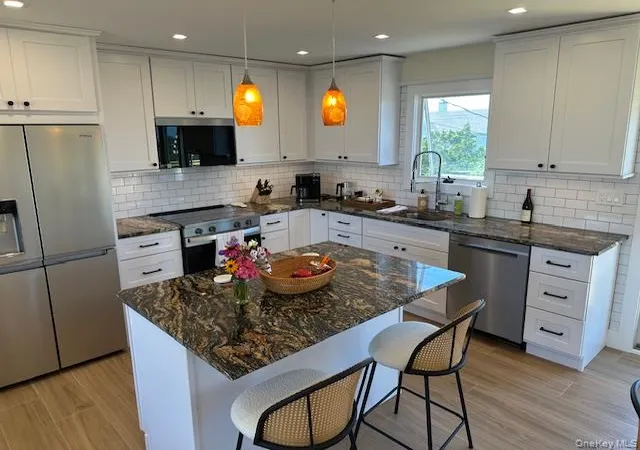 Photo 4 of Single family home for sale at 52 Lewis Walk, Sayville, NY 11782 | MLS# 1017237 | Listing updated on 2026-06-28