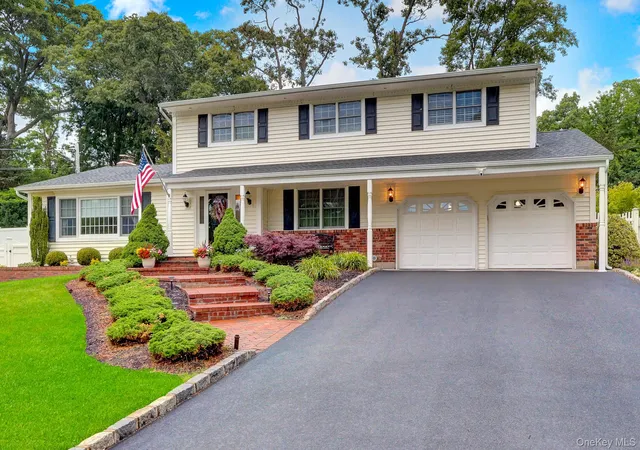 2nd image of 9 Briar Path, East Setauket, NY 11733 | MLS# 1017244