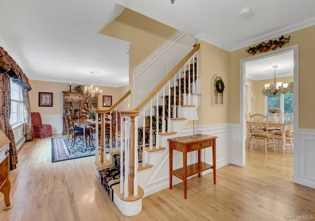 5th image of 9 Briar Path, East Setauket, NY 11733 | MLS# 1017244