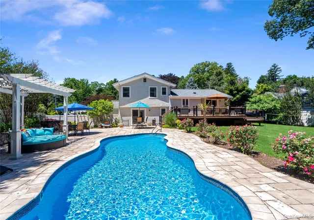 Photo 1 of Sale Pending at 10 The Knls, Oyster Bay, NY 11560 | MLS# 1017256 | Listing updated on 2026-07-30