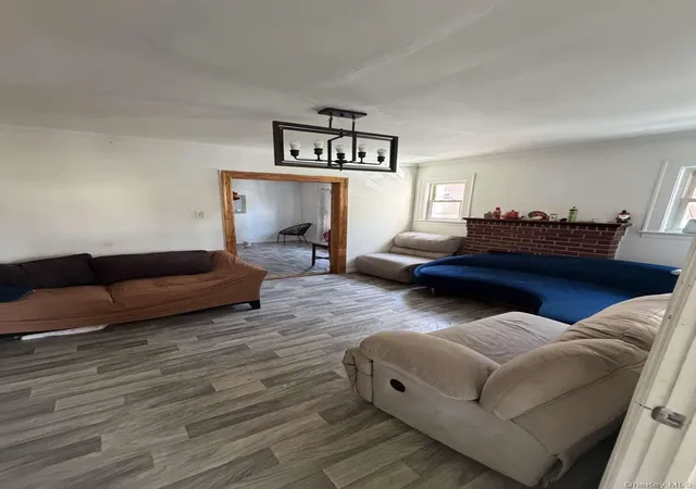 Photo 3 of Multi family home for sale at 160 16 78th Avenue, New York, NY 11366 | MLS# 1017265 | Listing updated on 2026-10-08