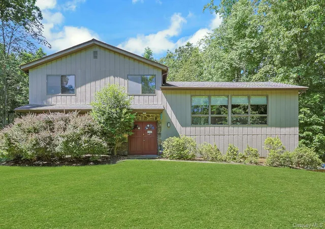 1st image of 7 Sassi Dr, Croton On Hudson, NY 10520 | MLS# 1017266