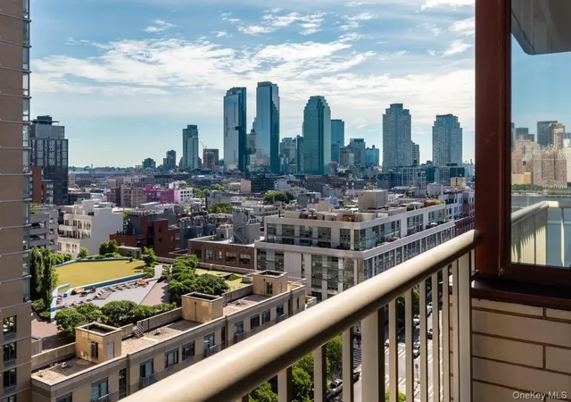 Photo 4 of Sale Pending at 4-74 48th Avenue #15E, Long Island City, NY 11109 | MLS# 1017287 | Listing updated on 2026-09-03
