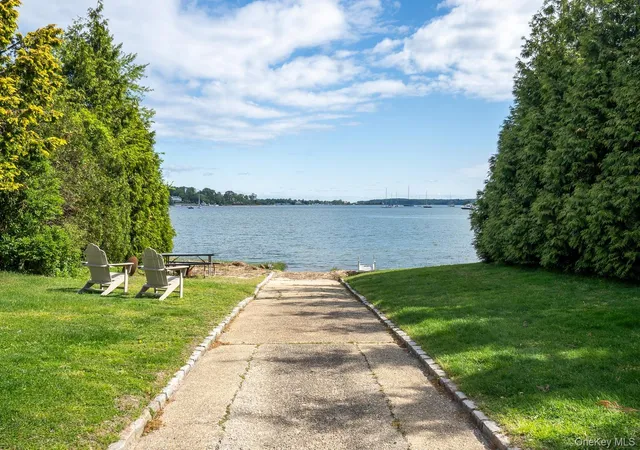 23rd image of 107 Sidney St, Oyster Bay, NY 11771 | MLS# 1017289