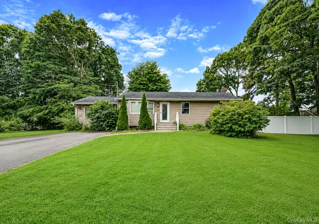1st image of 2 Amarr Dr, Brookhaven, NY 11967 | MLS# 1017292