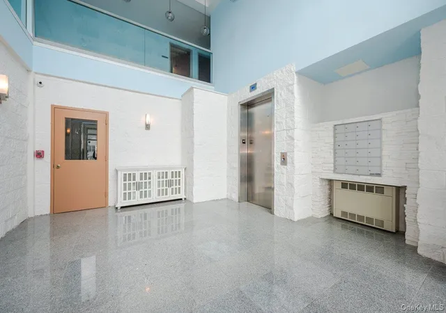 2nd image of 661 W Broadway, Long Beach, NY 11561