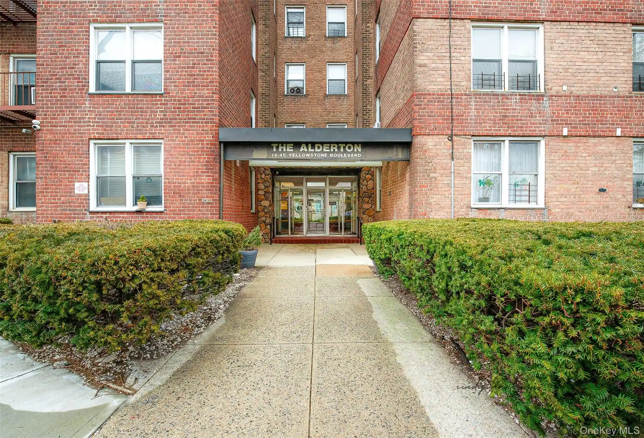 Listing Photo 2 - Condo for sale in 74-45 Yellowstone Blvd located at 74-45 Yellowstone Blvd, New York, NY 11374 - Unit #2/C
