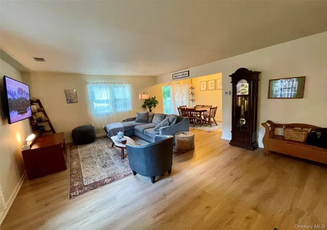 Homes for sale in New Windsor, NY | 276 Temple Hill Rd #2207, New Windsor, NY 12553 | MLS# 1017323