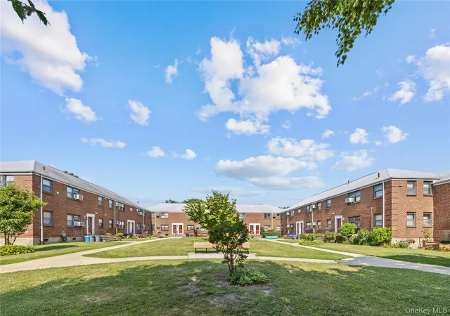 11th image of 16 14 160 St St #689, Whitestone, NY 11357 | MLS# 1017324