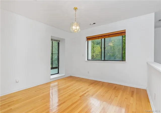 Homes for sale in New Castle, NY | 353 N Greeley Ave #353, New Castle, NY 10514 | MLS# 1017345