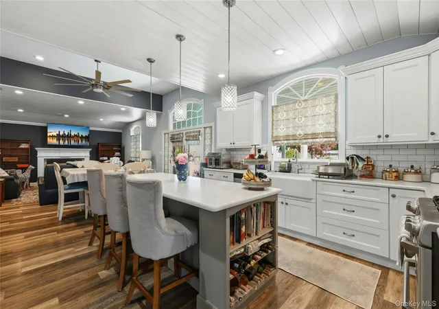 Photo 3 of Single family home for sale at 852 Jackson Ave, Hempstead, NY 11010 | MLS# 1017348 | Listing updated on 2026-10-22