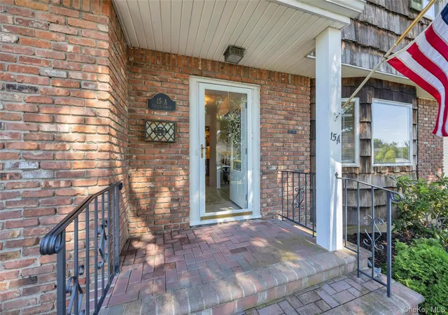 3rd image of 15A Totten St, Oyster Bay, NY 11714 | MLS# 1017392