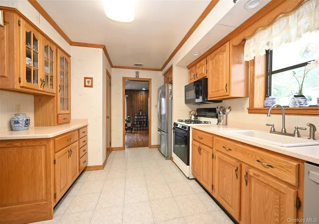 Photo 4 of Sale Pending at 29-28 168th Street, Flushing, NY 11358 | MLS# 1017394 | Listing updated on 2026-07-10