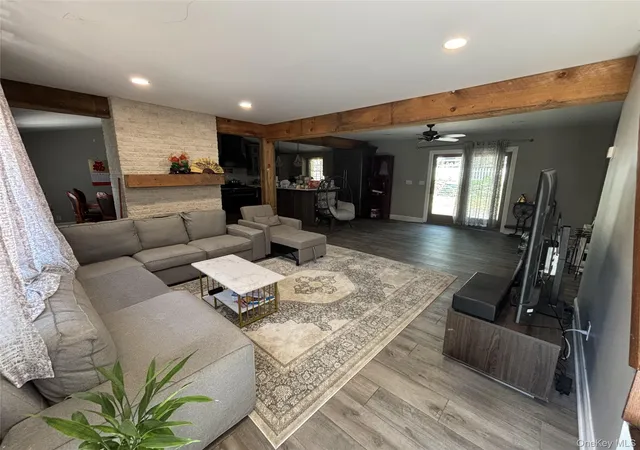 Photo 2 of Single family home for sale at 45 Croft Ln, Smithtown, NY 11787 | MLS# 1017406 | Listing updated on 2026-08-23