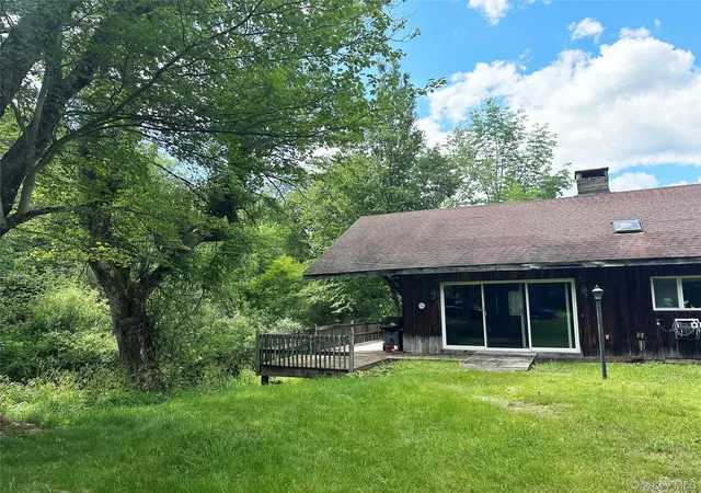 Homes for sale in Hancock, NY | 818 Methol Rd, Hancock, NY 12776 | MLS# 1017410