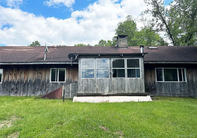 Homes for sale in Hancock, NY | 818 Methol Rd, Hancock, NY 12776 | MLS# 1017410