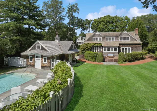 4th image of 54 Palmer Ter, Sag Harbor, NY 11963 | MLS# 1017424