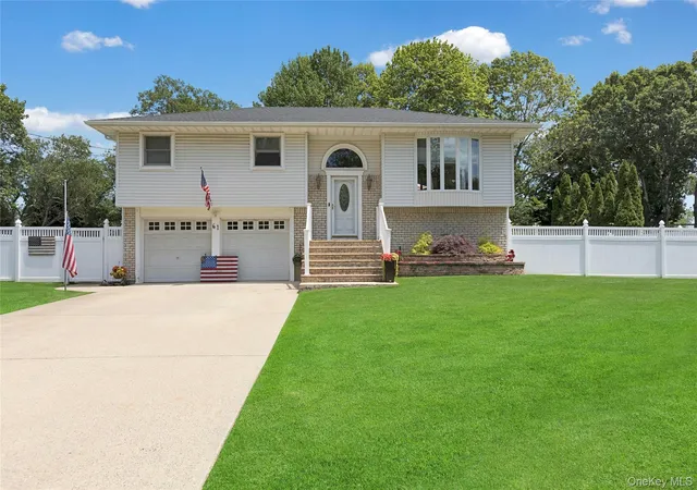 1st image of 61 Yale Ave, Oakdale, NY 11769 | MLS# 1017429