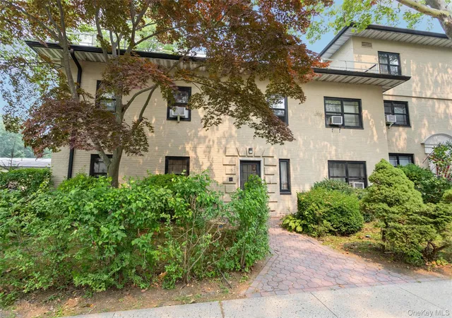 Photo 3 of Condo for sale at 15 Fld End Ln #A-1 & A-21, Eastchester, NY 10709 | MLS# 1017436 | Listing updated on 2026-08-29