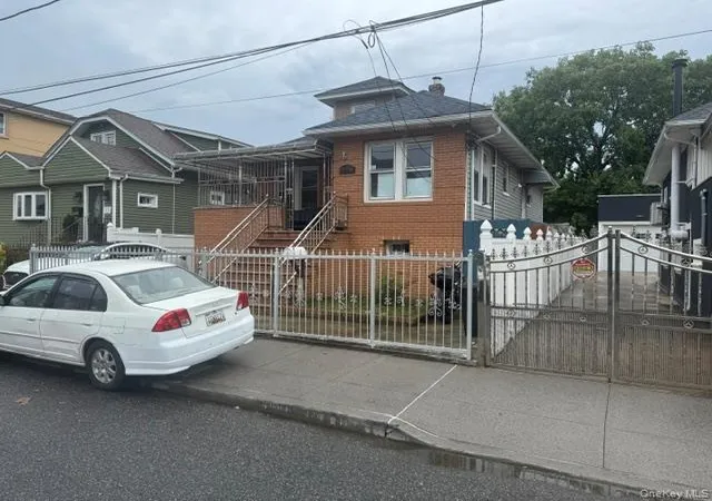 2nd image of 1421 Pinson St, New York, NY 11691 | MLS# 1017450