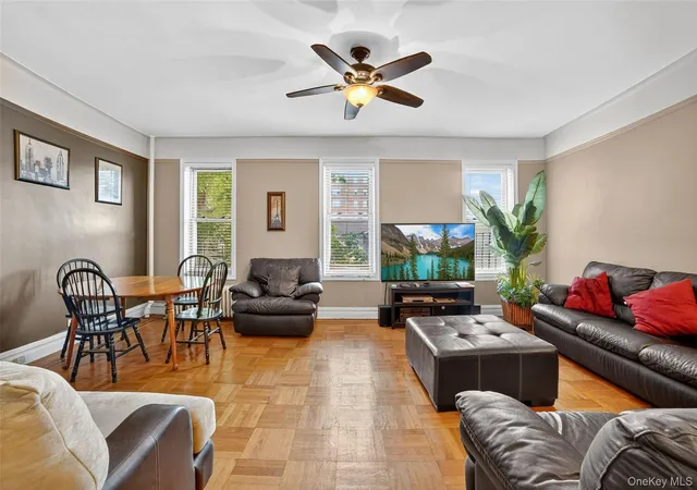 5th image of 219 Bronx River Rd, Yonkers, NY 10701