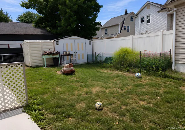 26th image of 64 Avondale St, Valley Stream, NY 11581 | MLS# 1017485