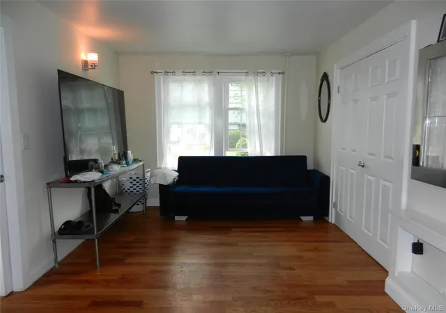 Photo 3 of Single family home for sale at 64 Avondale St, Valley Stream, NY 11581 | MLS# 1017485 | Listing updated on 2026-08-29