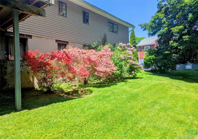 4th image of 69 Crawford Ter, New Rochelle, NY 10804 | MLS# 1017496
