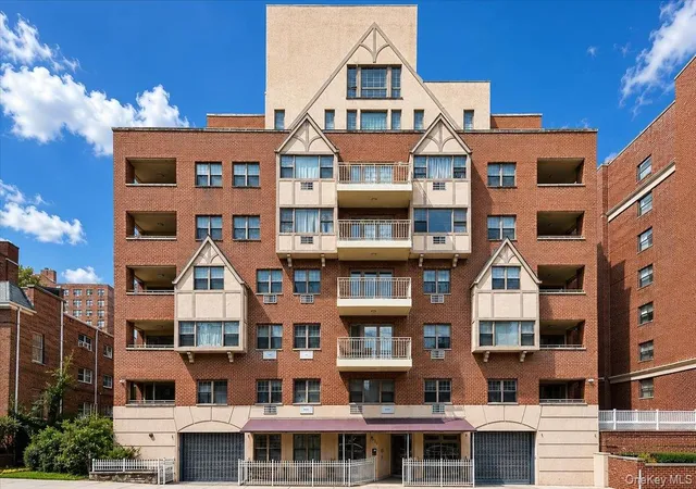 1st image of 83 75 117th St #4D, New York, NY 11415 | MLS# 1017503